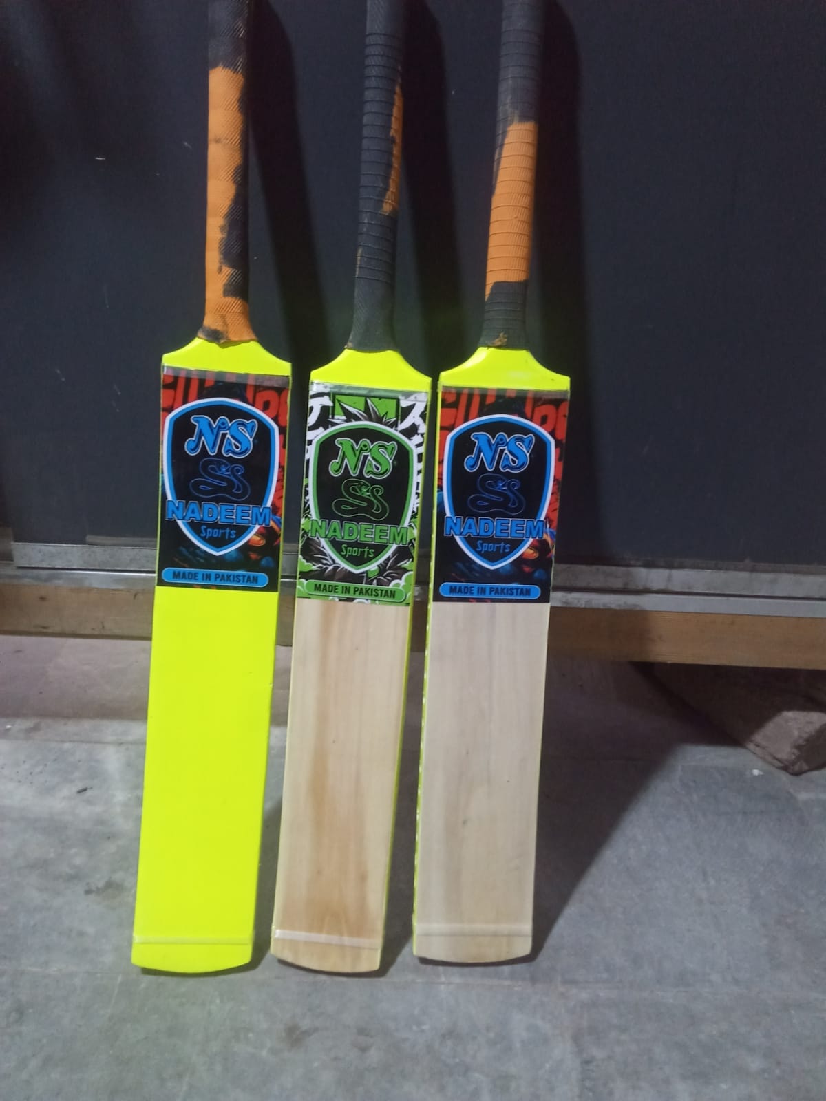 MS Edition 2025 Cricket Bat| Perfect for Tape Ball Cricket batt (6-14 year old ) - Image 6